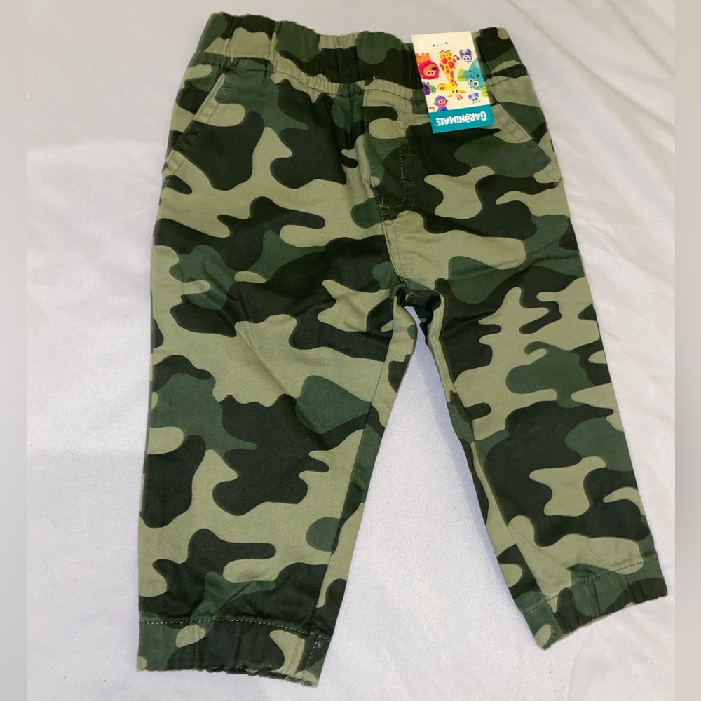 5 pairs of pants size 6-9 months NWT